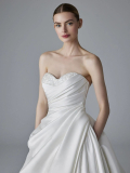 WEDDING DRESSES Pronovias Solene 2025