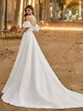 WEDDING DRESSES Luna Novias Tunan 2023