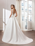 WEDDING DRESSES Luna Novias Voz 2023