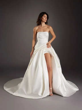 WEDDING DRESS 2025 Atelier Pronovias Modernismo